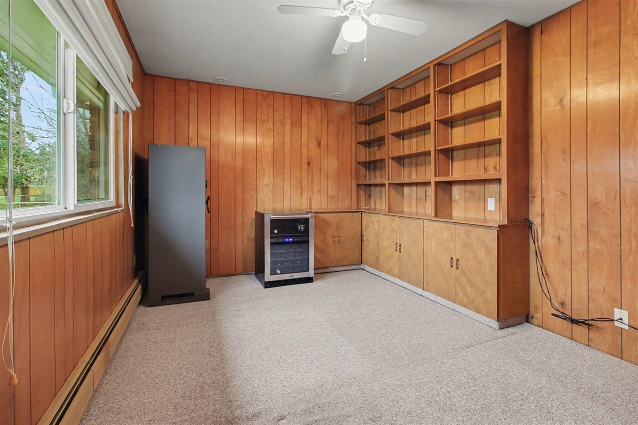 37625 Whitney Drive, Wayne, MI, 48184-2814