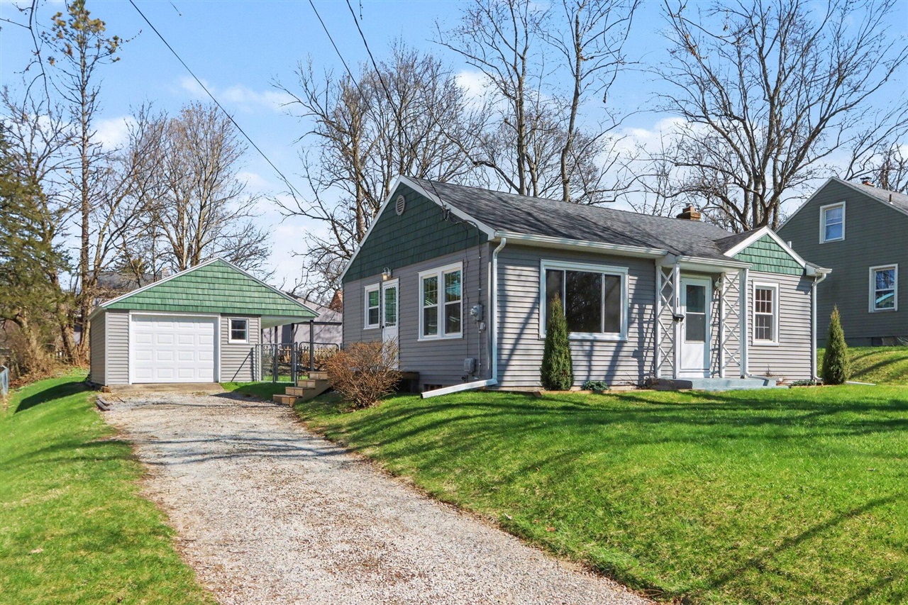 17151 Albion Street, Detroit, MI, 48234 3808