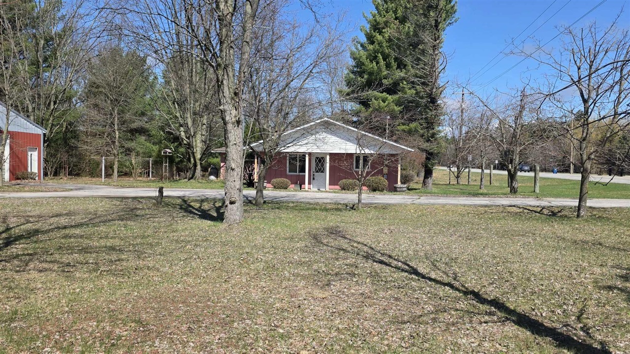 9945 Us-31, Free Soil, MI, 49411-9117