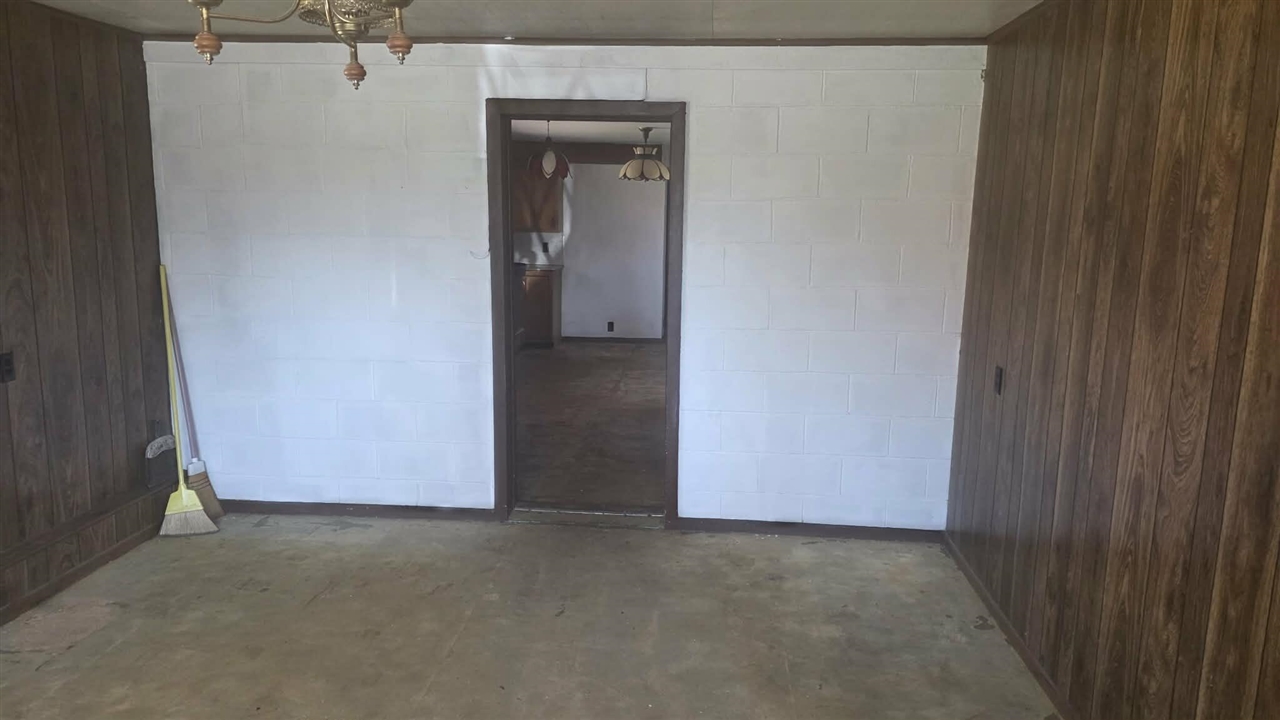 9945 Us-31, Free Soil, MI, 49411-9117