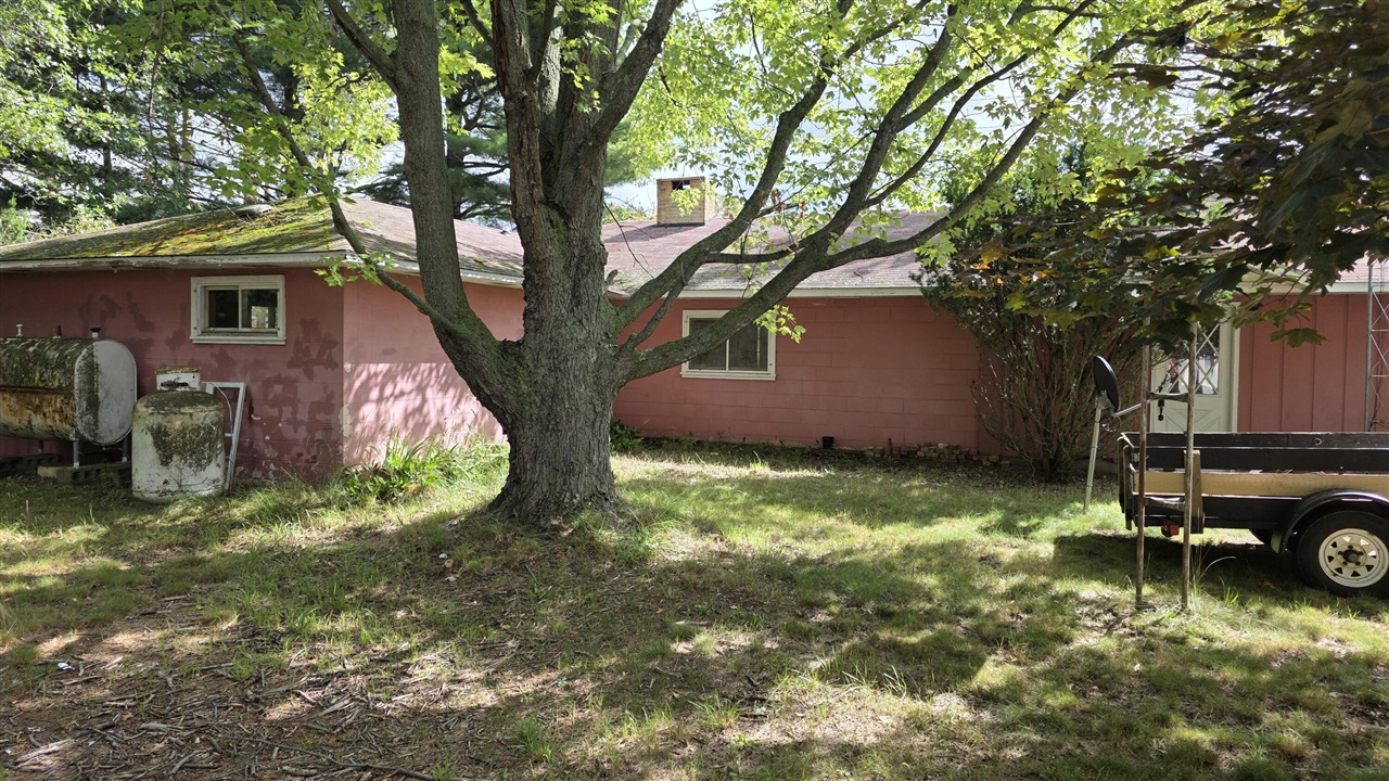 9945 Us-31, Free Soil, MI, 49411-9117