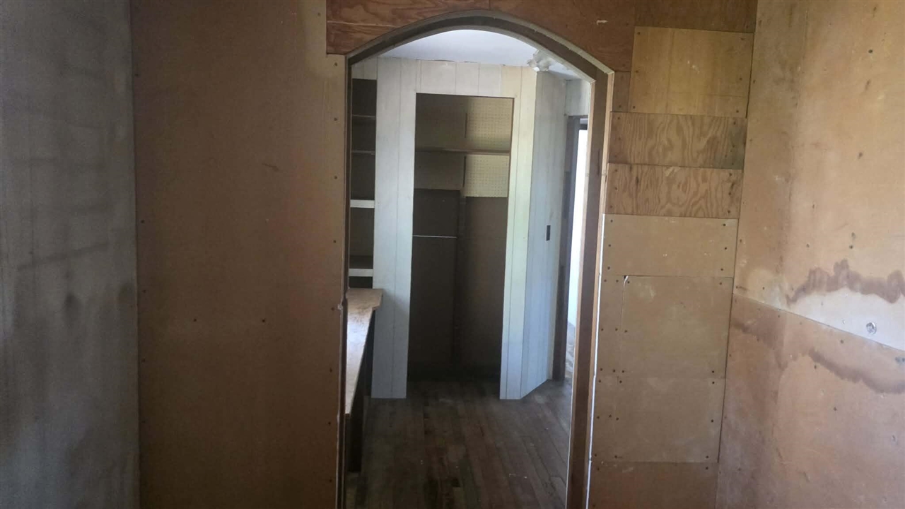 9945 Us-31, Free Soil, MI, 49411-9117