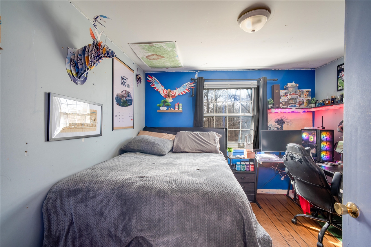 9137 Rucker Road, Grosse Ile, MI, 48138