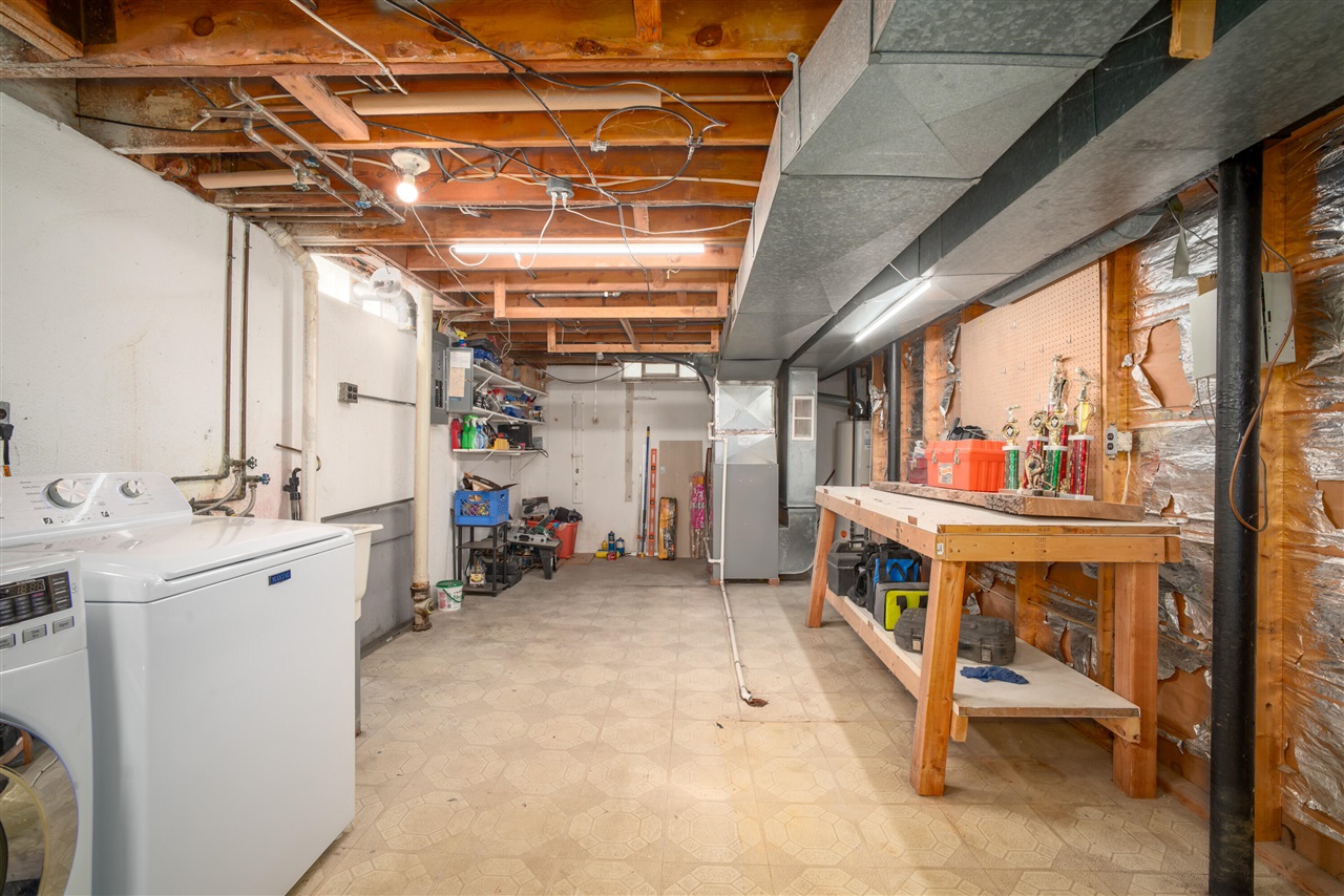 9137 Rucker Road, Grosse Ile, MI, 48138