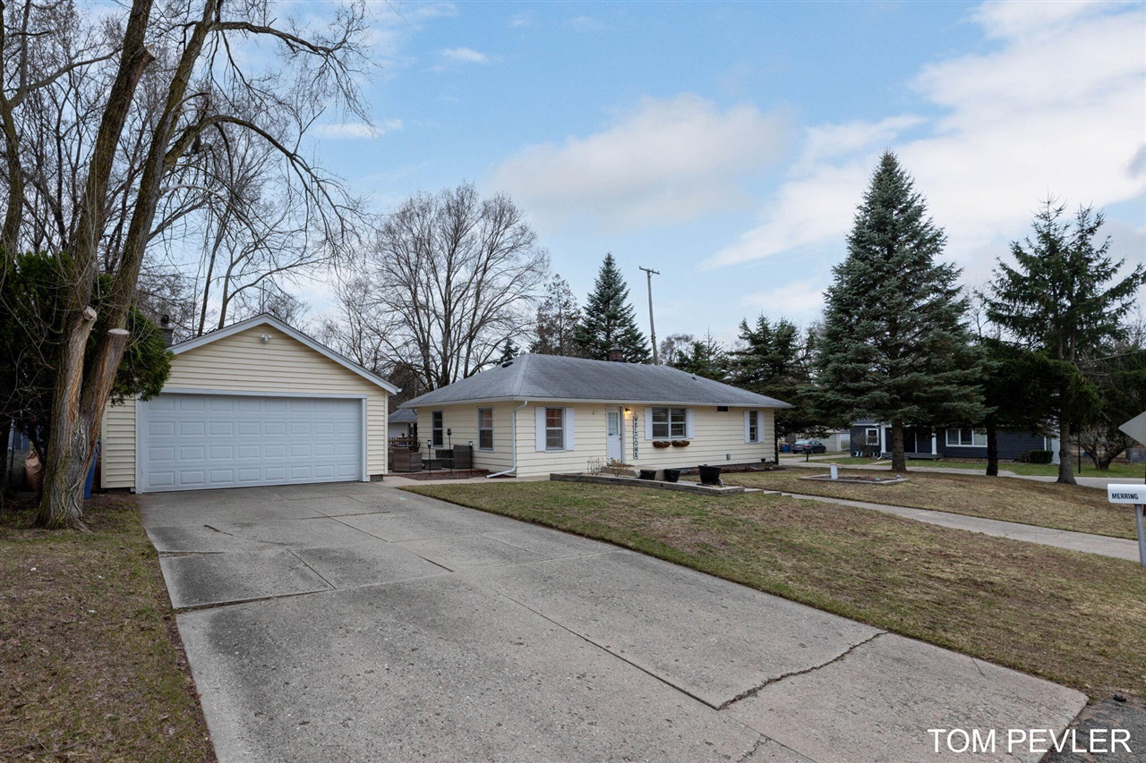 32099 Saint Margaret Street, Saint Clair Shores, MI, 48082 2241