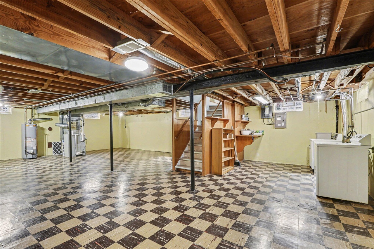 29043 Hathaway, Livonia, MI, 48150-3117