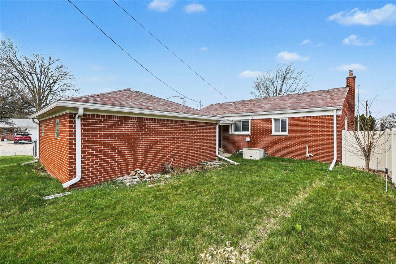 29043 Hathaway, Livonia, MI, 48150-3117