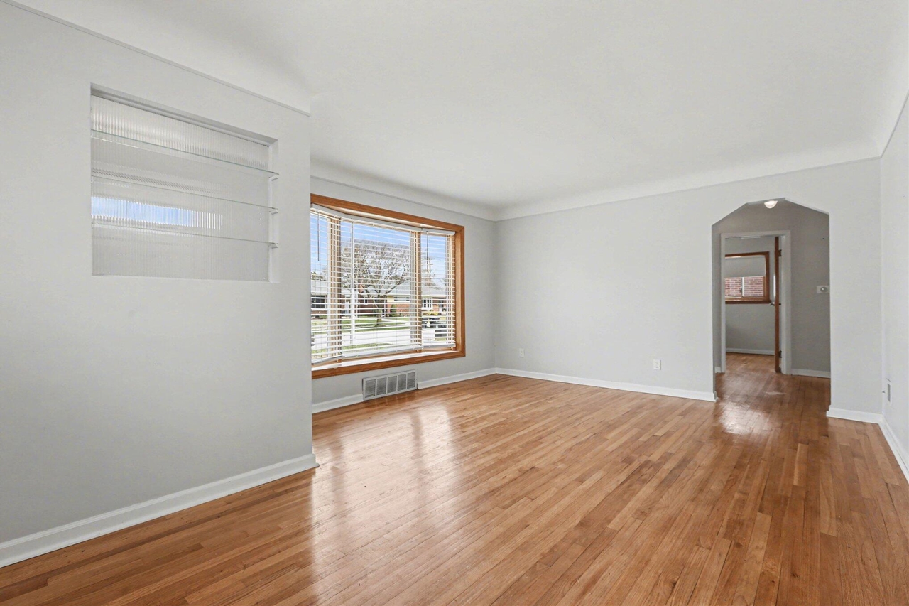 29043 Hathaway, Livonia, MI, 48150-3117