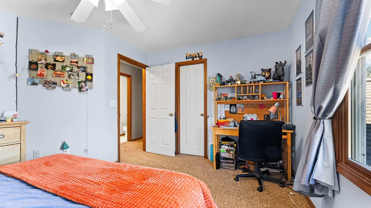 9109 Pine Hill Court, Saline, MI, 48176-9459