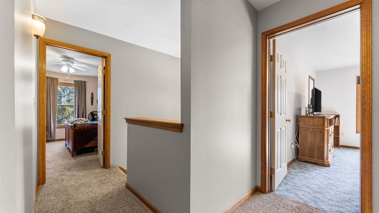 9109 Pine Hill Court, Saline, MI, 48176-9459