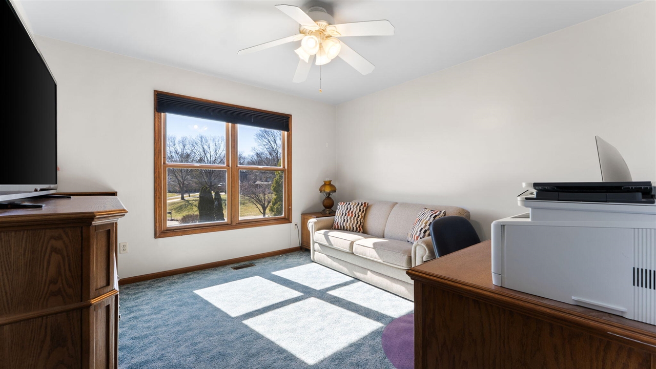 9109 Pine Hill Court, Saline, MI, 48176-9459