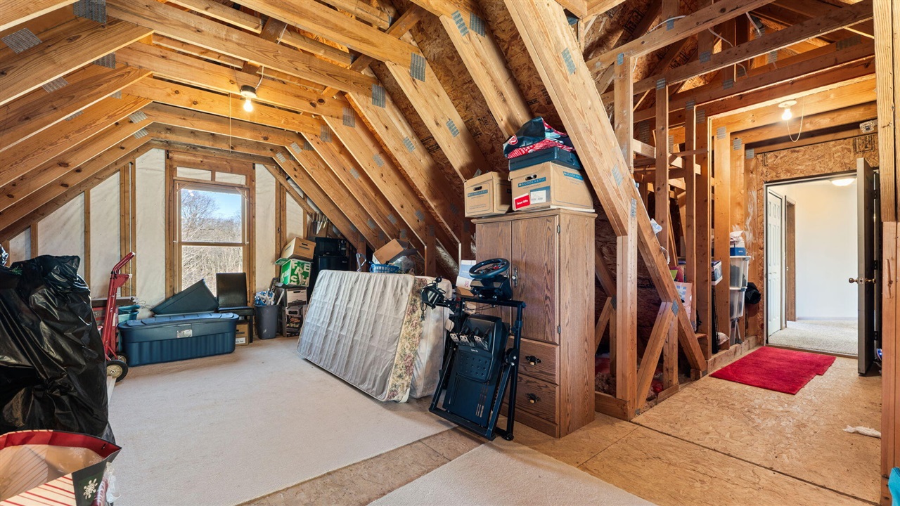 9109 Pine Hill Court, Saline, MI, 48176-9459