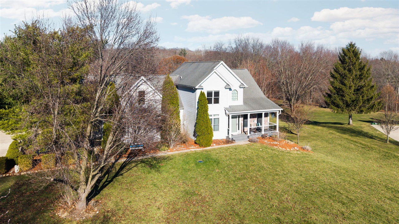 9109 Pine Hill Court, Saline, MI, 48176-9459