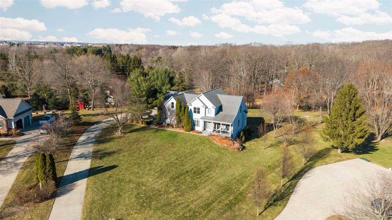 9109 Pine Hill Court, Saline, MI, 48176-9459