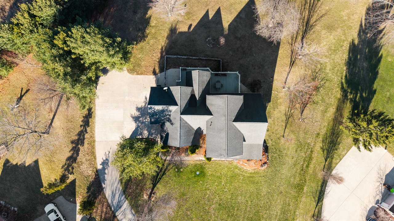 9109 Pine Hill Court, Saline, MI, 48176-9459