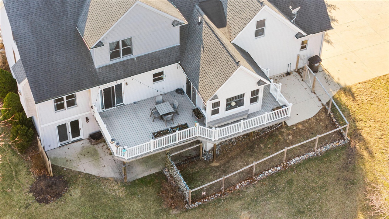 9109 Pine Hill Court, Saline, MI, 48176-9459