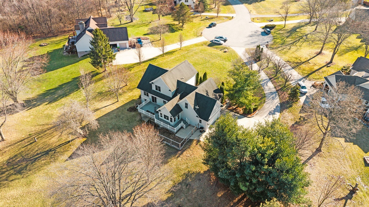 9109 Pine Hill Court, Saline, MI, 48176-9459