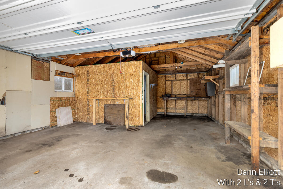 3721 E Stage Road, Ionia, MI, 48846-9798