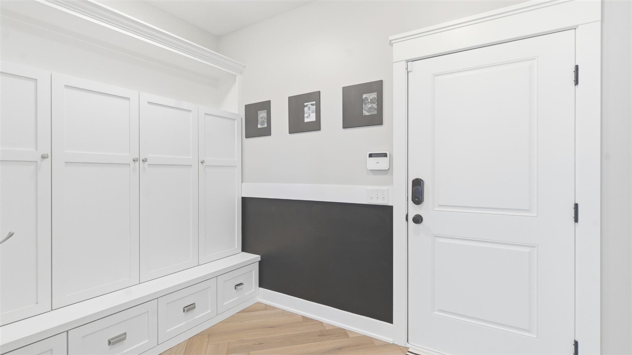 7856 Drake Ridge, Kalamazoo, MI, 49009-8906