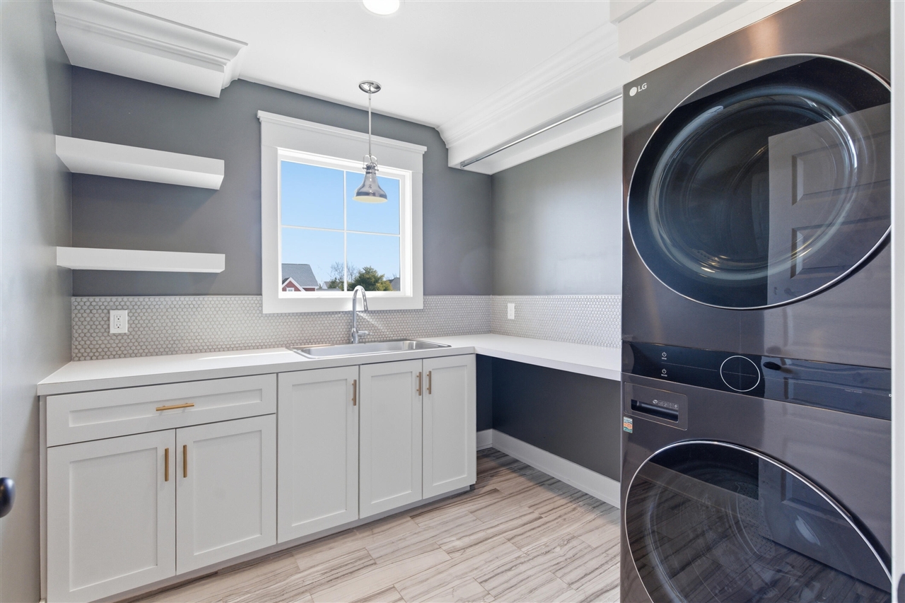 7856 Drake Ridge, Kalamazoo, MI, 49009-8906