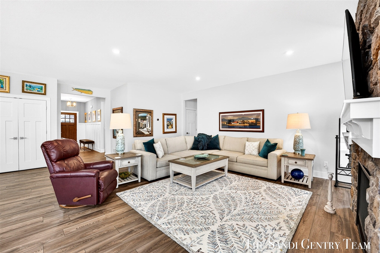 17488 Shinnecock Drive, Spring Lake, MI, 49456