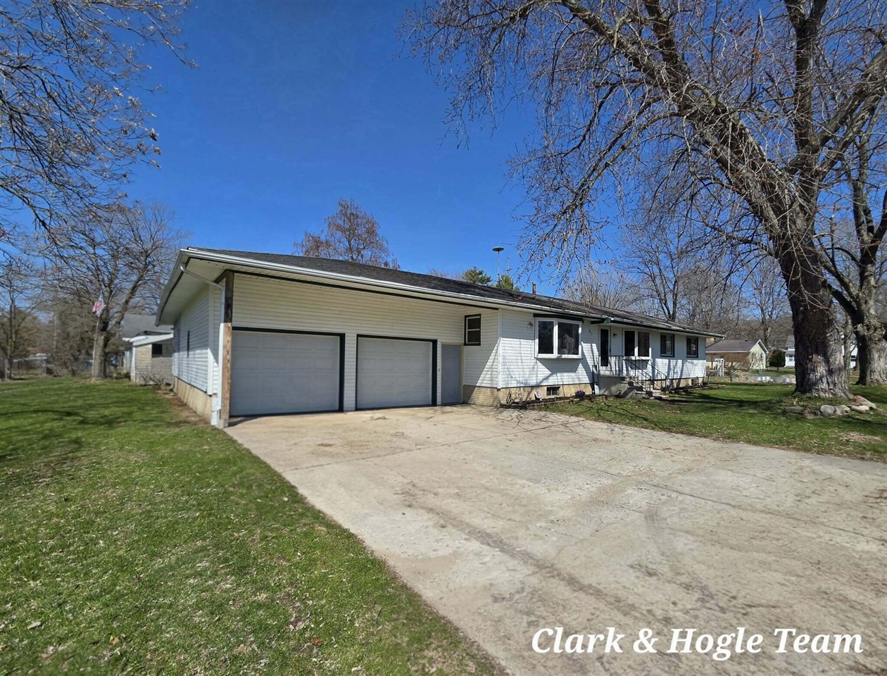 645 E Lyons Street, Lyons, MI, 48851