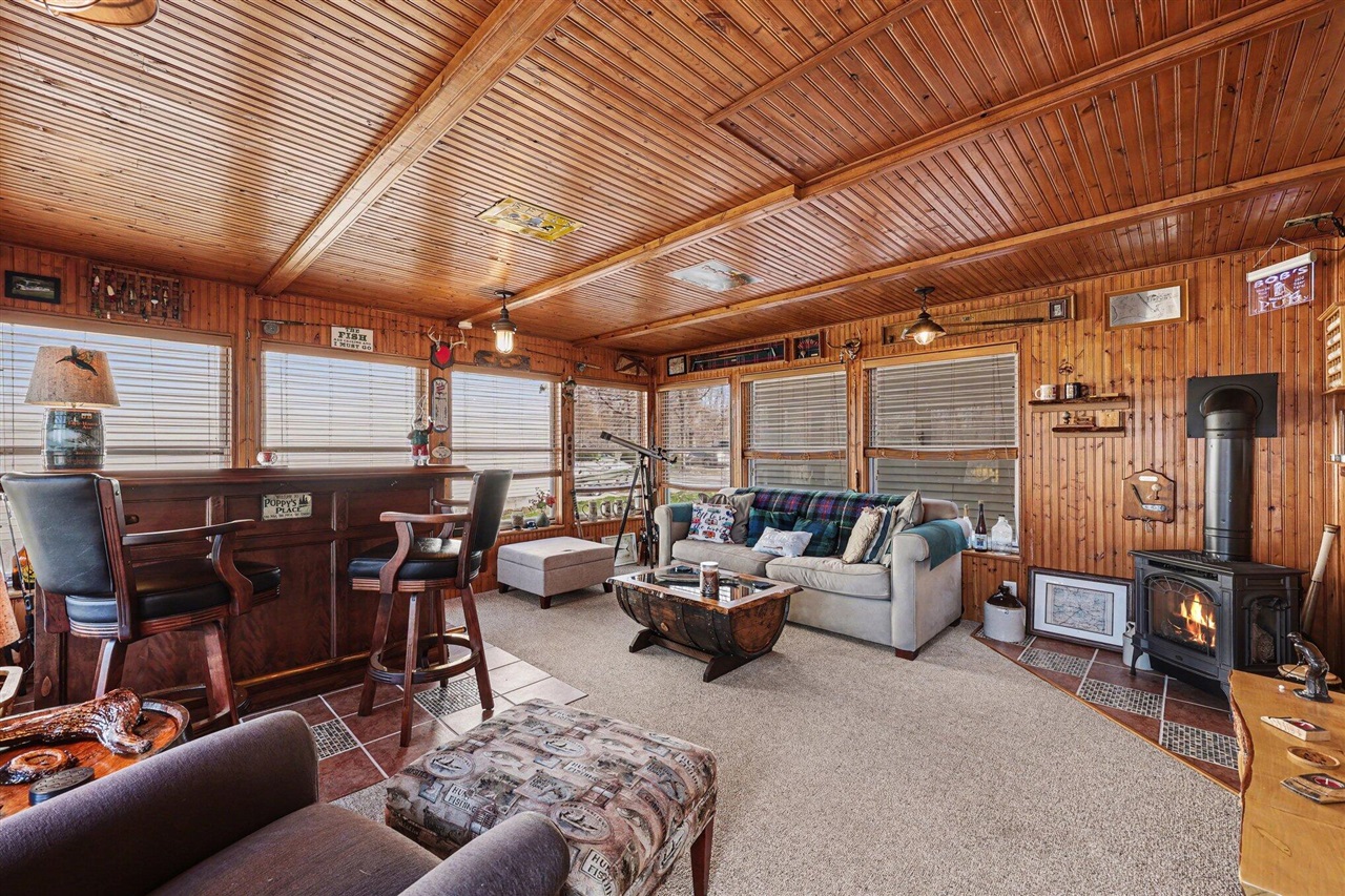 10260 Rexford Road, Grass Lake, MI, 49240-9721