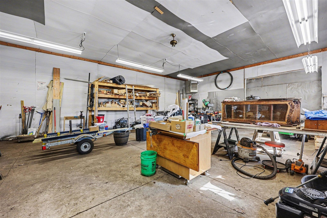 10260 Rexford Road, Grass Lake, MI, 49240-9721