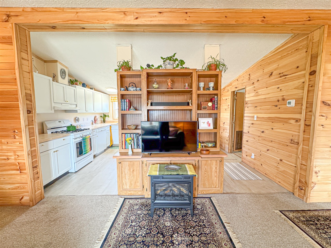 14620 South Street, Thompsonville, MI, 49683-9464