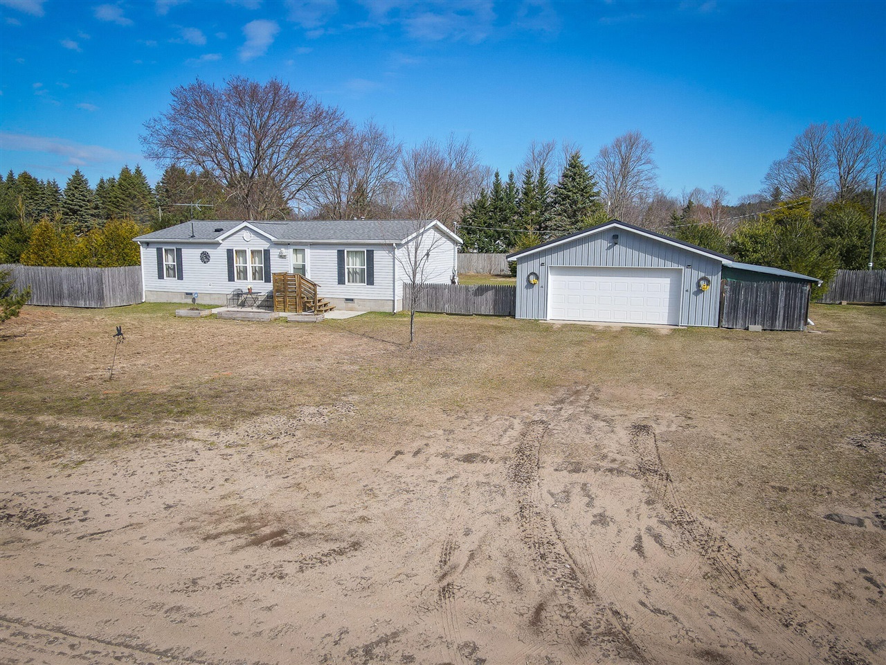 14620 South Street, Thompsonville, MI, 49683-9464