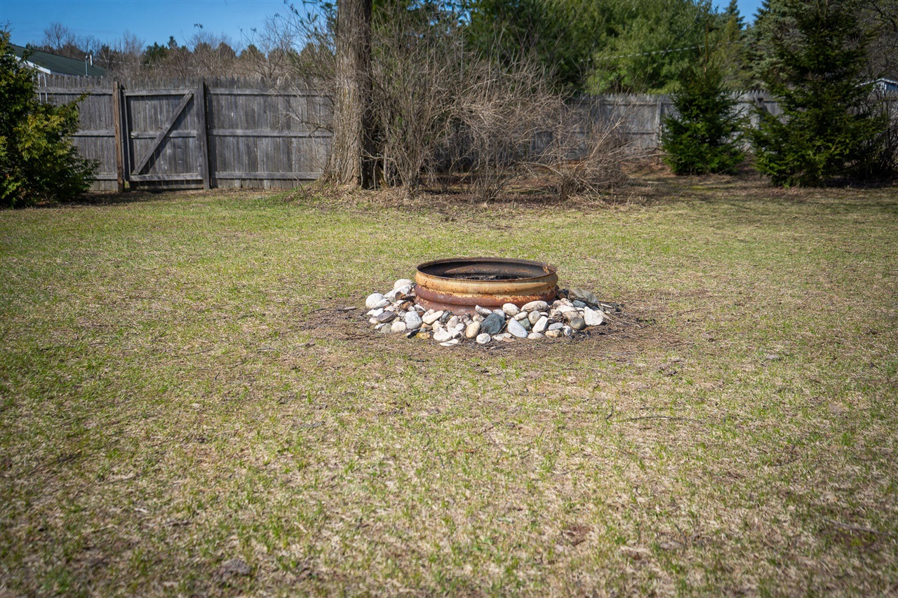 14620 South Street, Thompsonville, MI, 49683-9464