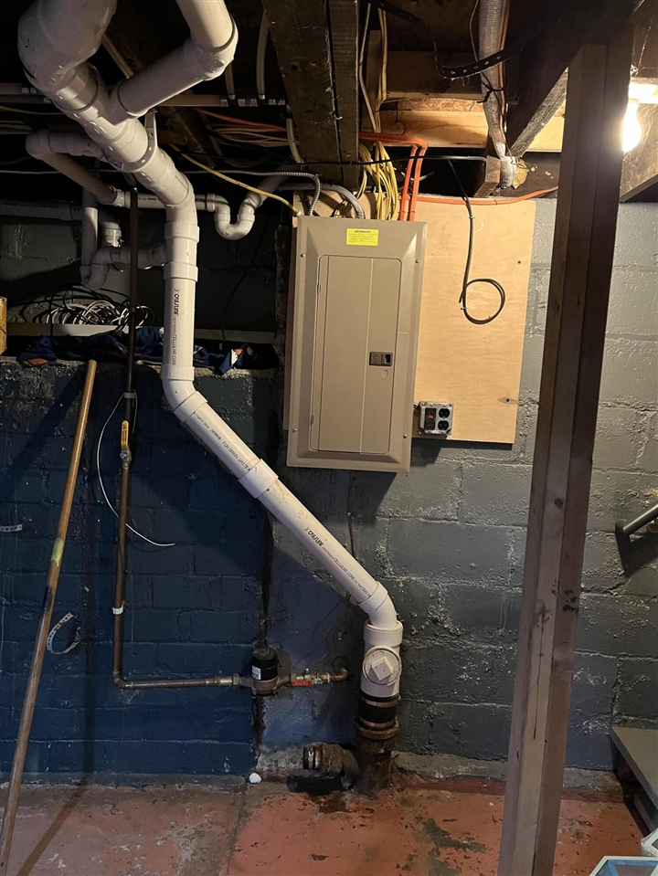 1221 Pearl Street, Benton Harbor, MI, 49022-5538