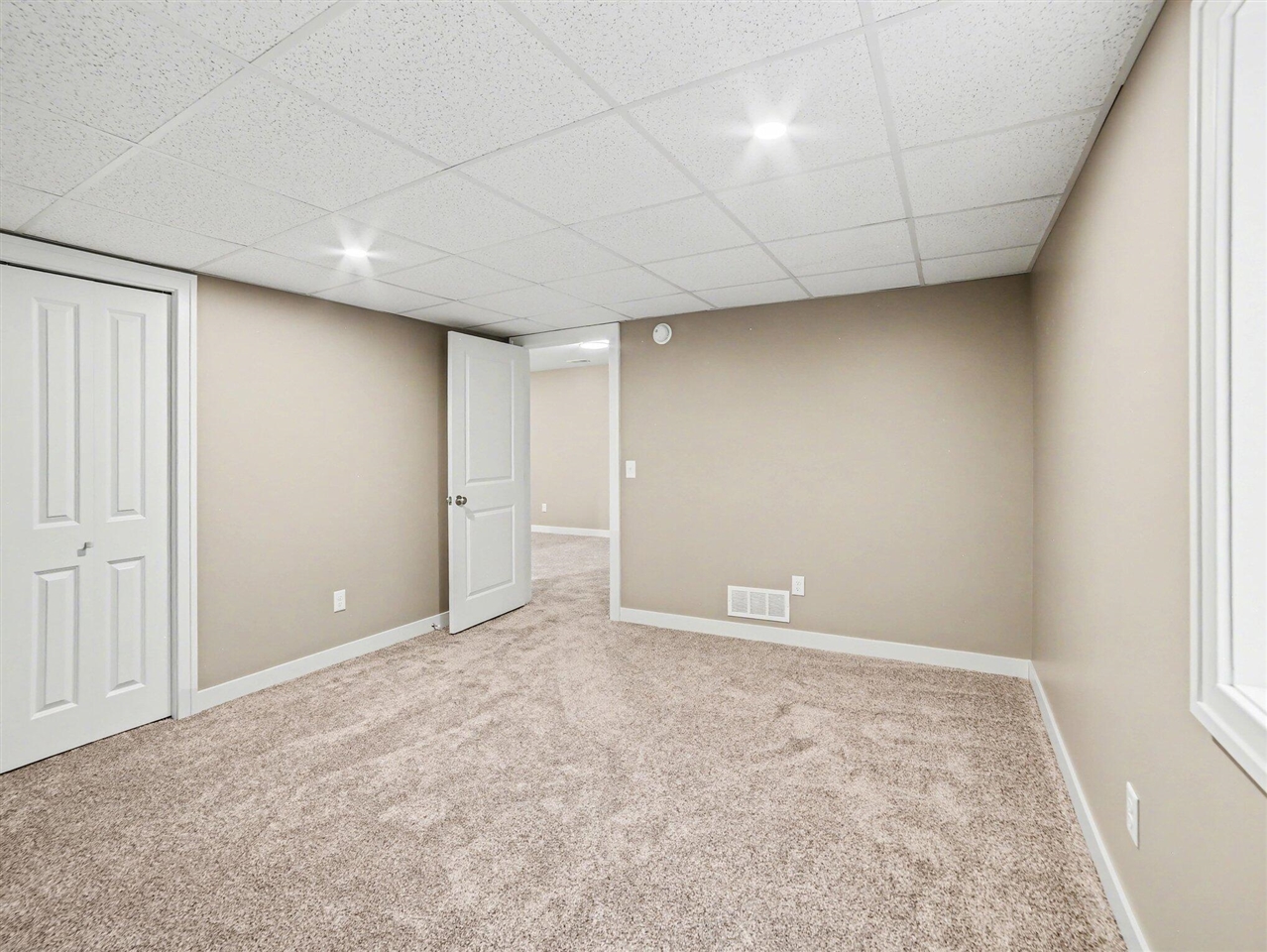 254 Stonecrest Drive, Shelby, MI, 49455-9234