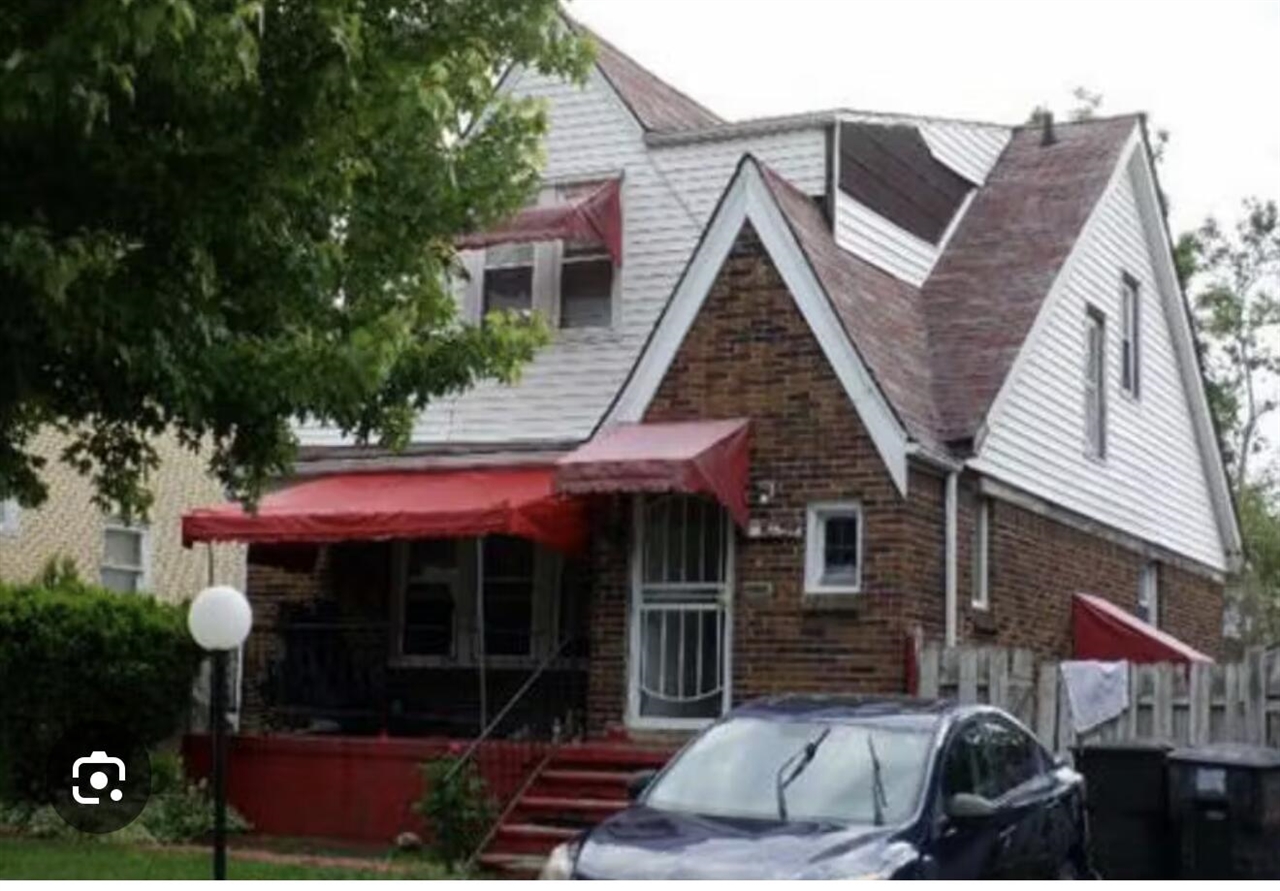 418 E Church Street, Adrian, MI, 49221-3002