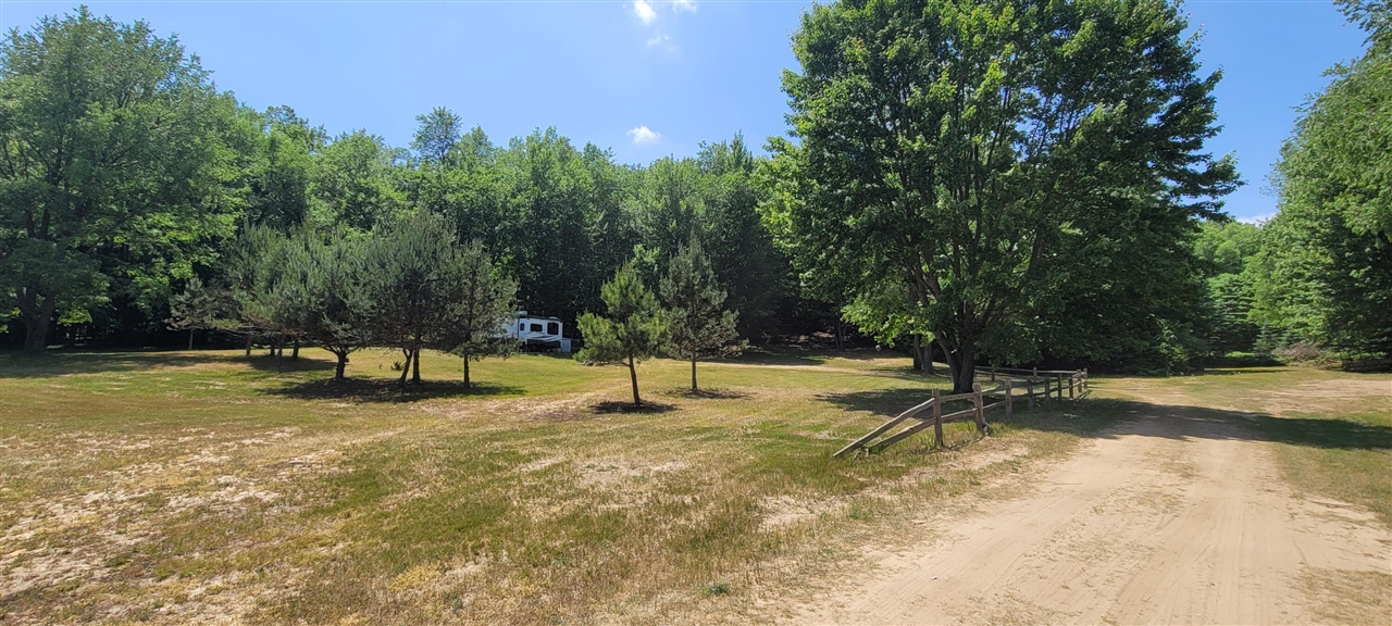 Homes for sale in Custer, MI | 4551 Deer Cove Rd, Custer, MI 49405 | MLS# 70523844