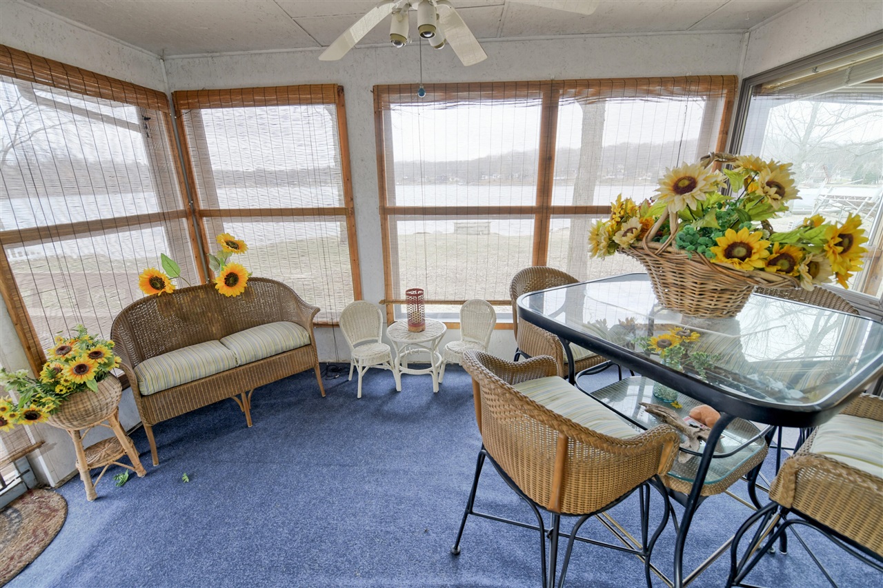 9471 Peninsula Drive, Mecosta, MI, 49332-9736