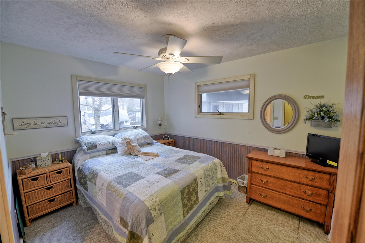 9471 Peninsula Drive, Mecosta, MI, 49332-9736