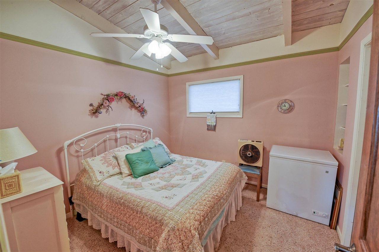 9471 Peninsula Drive, Mecosta, MI, 49332-9736