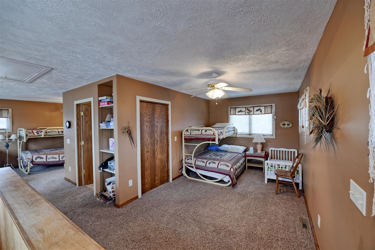 9471 Peninsula Drive, Mecosta, MI, 49332-9736