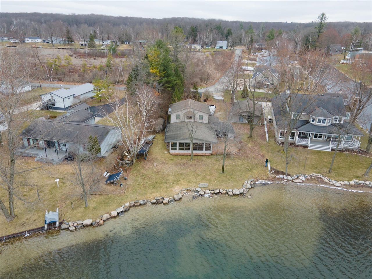 9471 Peninsula Drive, Mecosta, MI, 49332-9736