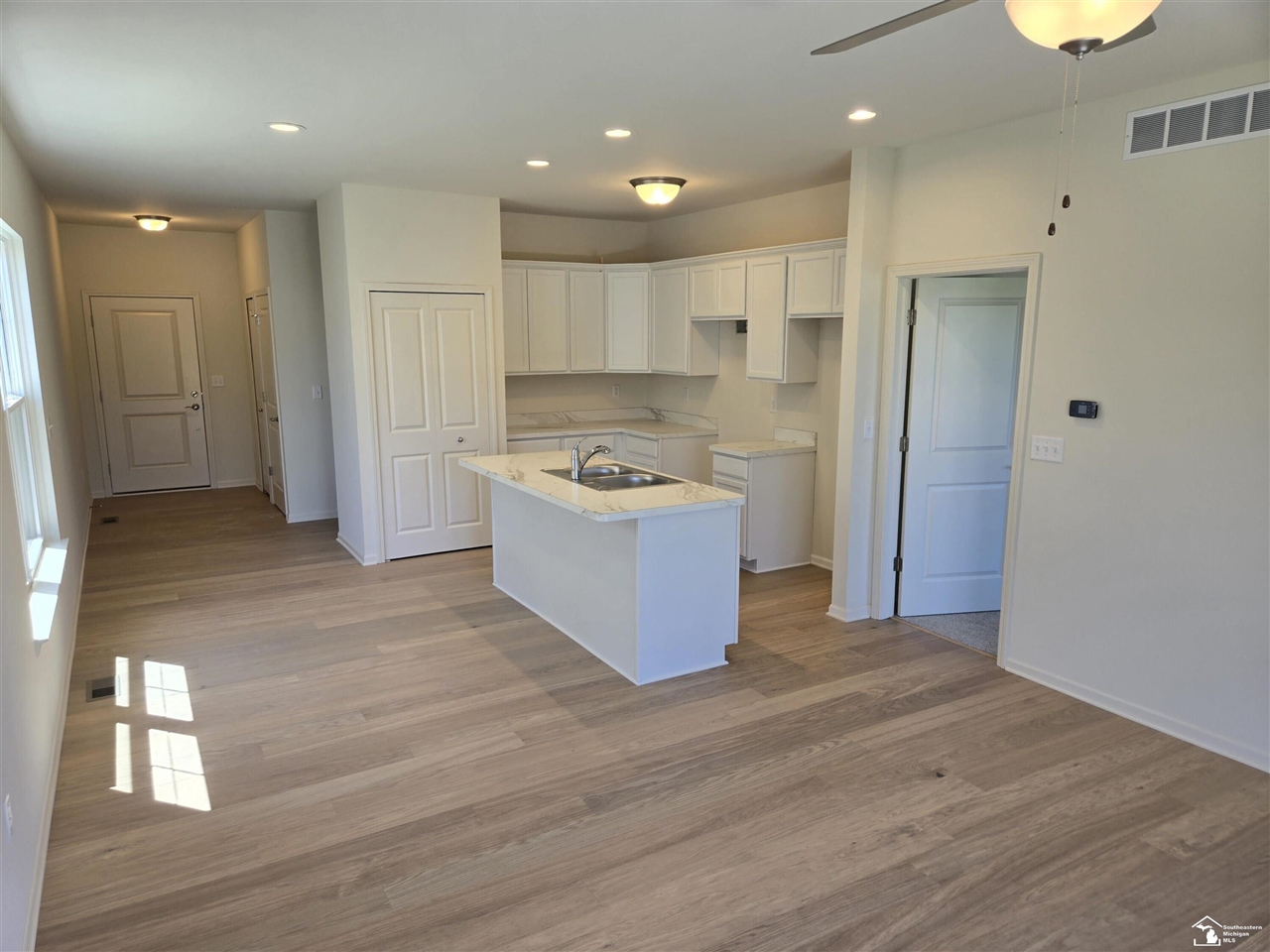 807 Plum Vlg Drive UNIT&nbsp;57, Monroe, MI, 48161
