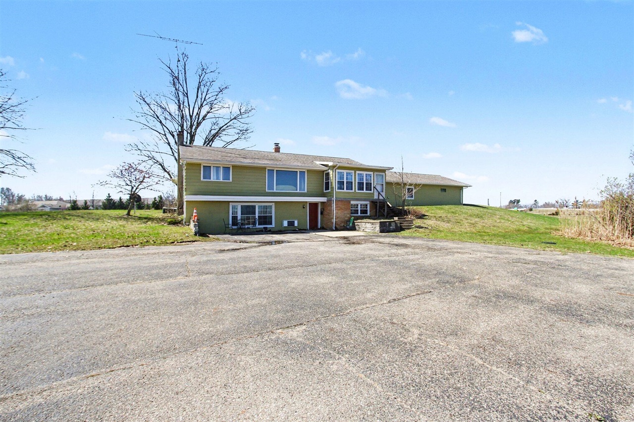 04950 Cecilia Drive, South Haven, MI, 49090