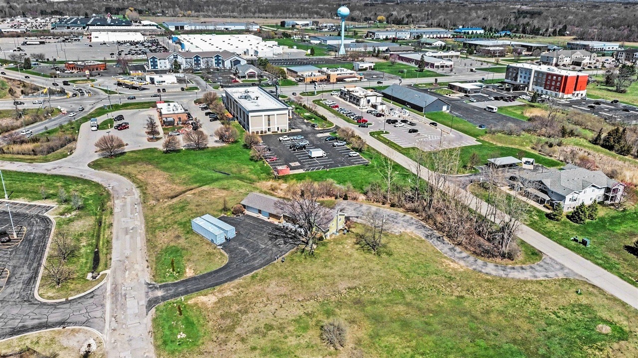 04950 Cecilia Drive, South Haven, MI, 49090