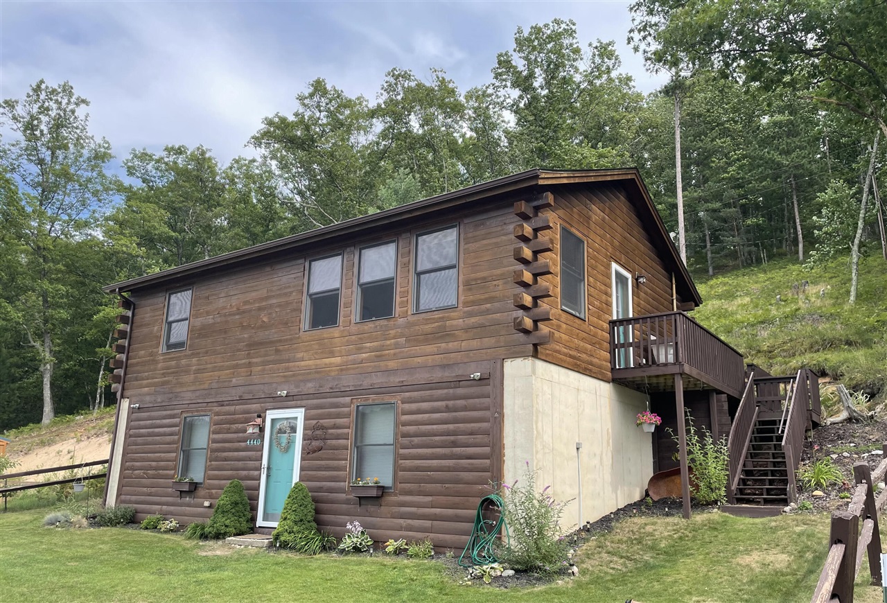 Wyandotte, MI, 48192 3304