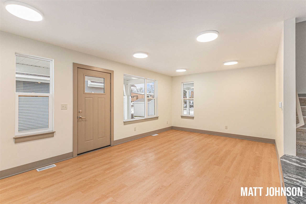 2109 Willard Avenue, Grand Rapids, MI, 49507-2640