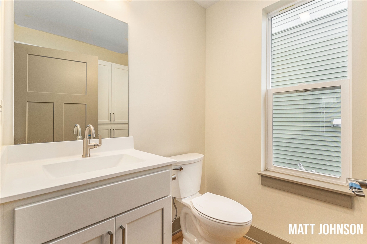 2109 Willard Avenue, Grand Rapids, MI, 49507-2640