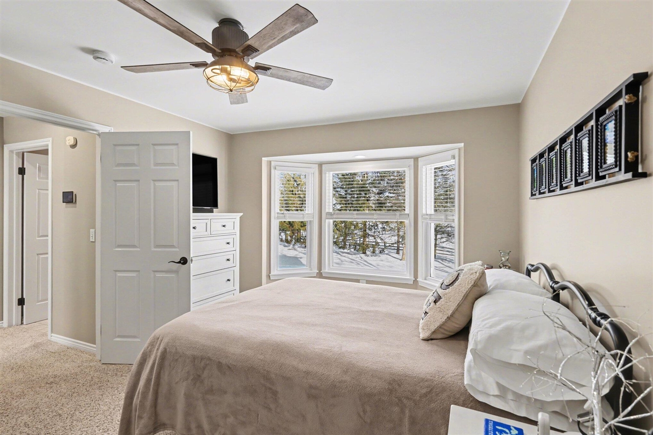 13574 Orchard Court, Gregory, MI, 48137-9695