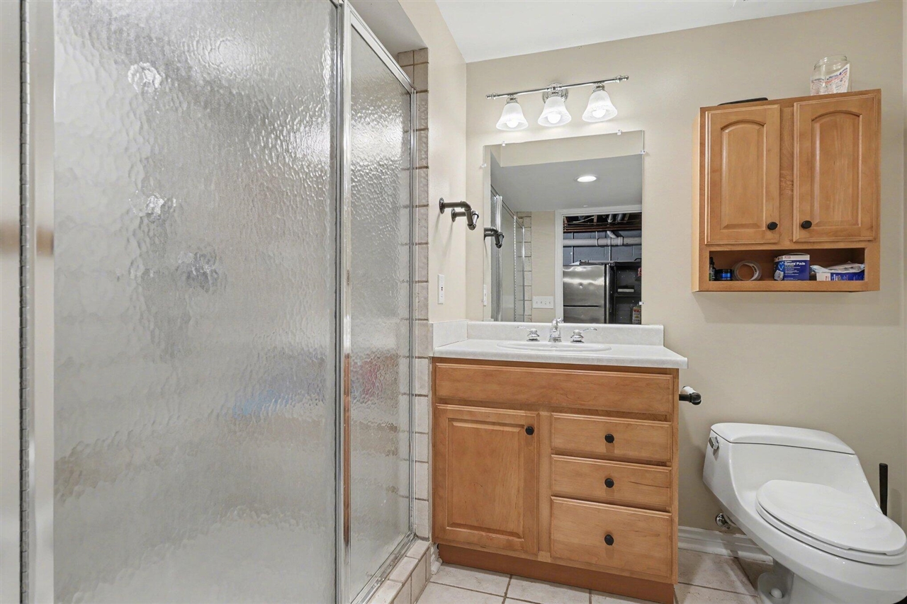 13574 Orchard Court, Gregory, MI, 48137-9695