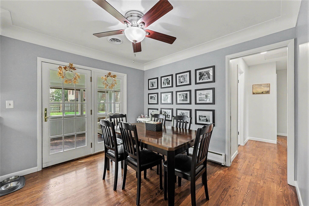 1109 W Franklin Street, Jackson, MI, 49203-1561