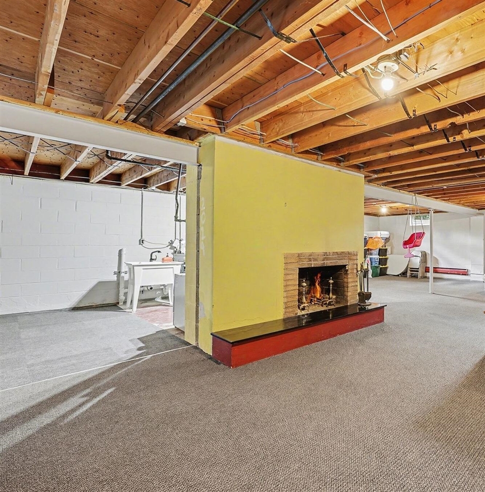 1109 W Franklin Street, Jackson, MI, 49203-1561